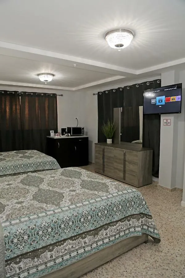 إيزابيلا Itza-Bella Suites شقة فندقية